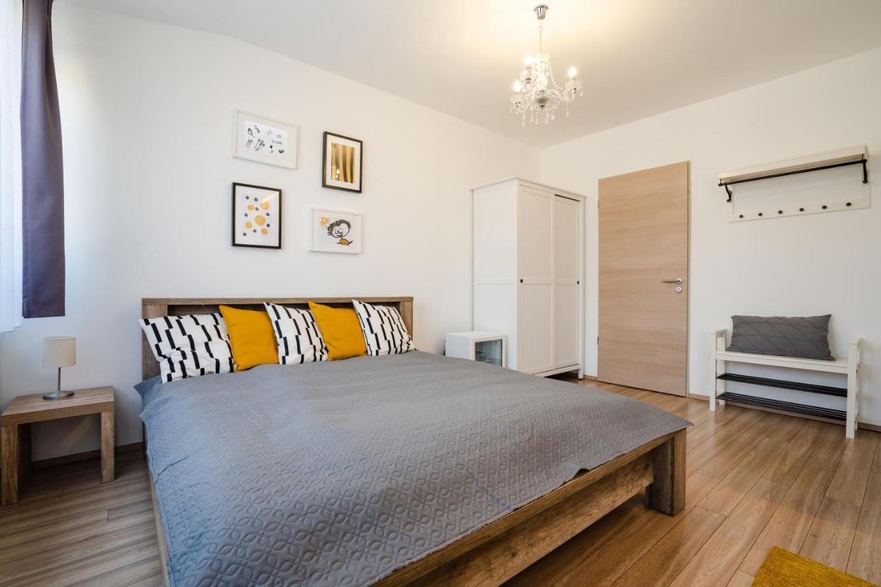 Guba Vendeghaz Bed & Breakfast Gyorujbarat Luaran gambar