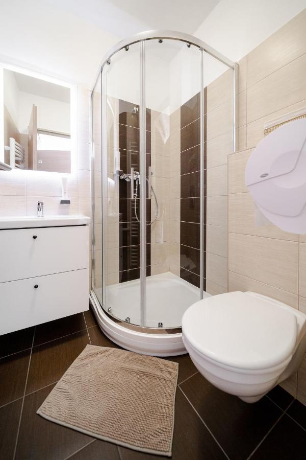 Guba Vendeghaz Bed & Breakfast Gyorujbarat Luaran gambar